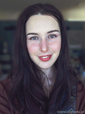 Aella_Girl
