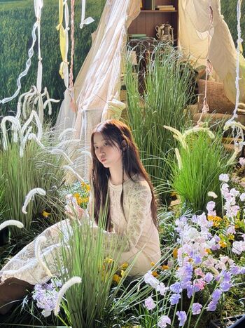 Kazuha Nakamura 中村 一葉