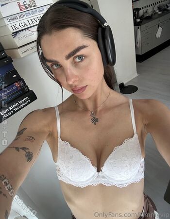 Kimberly Van De Kamp