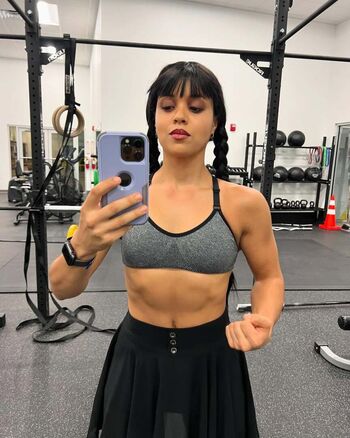 Lorena Parkour (Lorena Abreu)