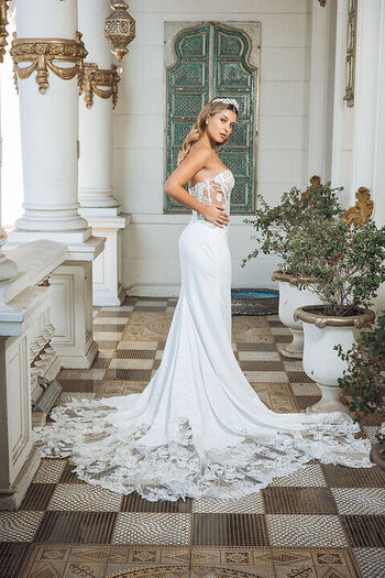 Magdalena Mcmanus Dintrans