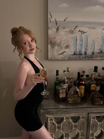 Makenna Kelly / Lifewithmak