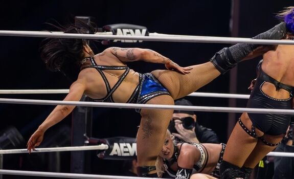 (Skye Dolecki) Skye Blue AEW